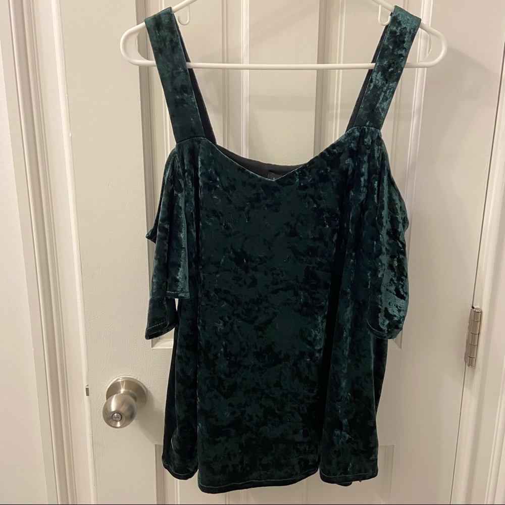 NWT Sanctuary Cold Shoulder Top
